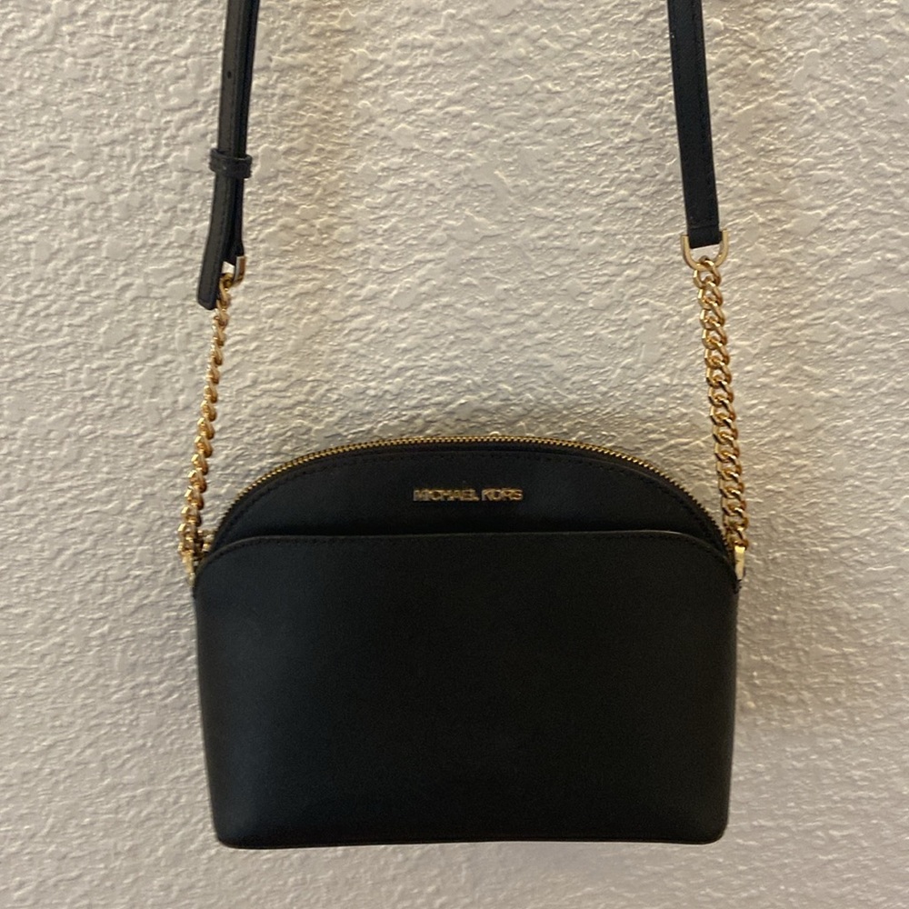 Michael Kors, black, Jet Set Travel Medium Saffino Leather Dome Crssbody bag